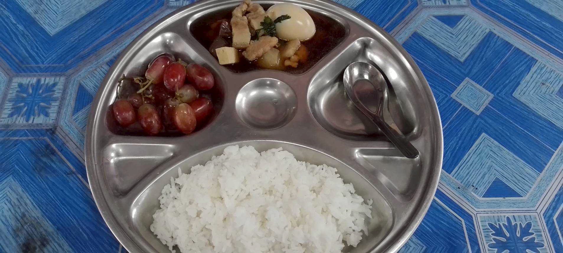 ไข่พะโล้หมูสามชั้น